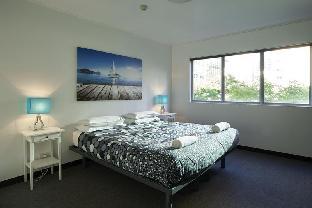 base backpackers brisbane uptown hostel