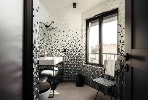 my maison in paris invalides