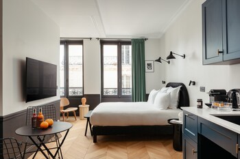 my maison in paris invalides