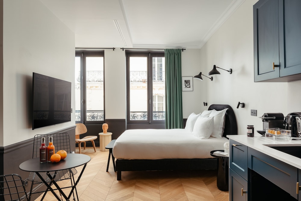 my maison in paris invalides