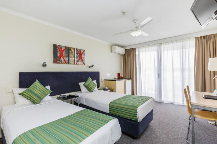 the wellington apartment hotel