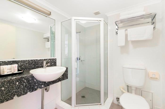 the wellington apartment hotel