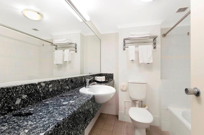 the wellington apartment hotel