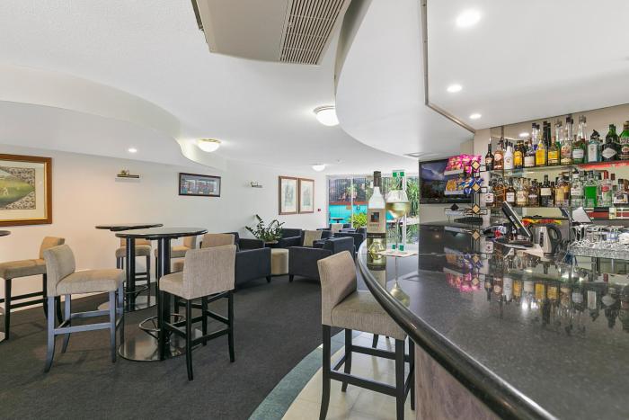 the wellington apartment hotel