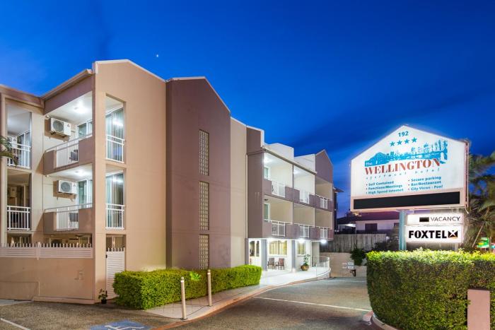 the wellington apartment hotel