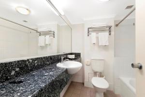 the wellington apartment hotel