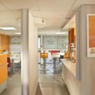 premiere classe versailles saint cyr l ecole