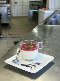 hotel kyriad lyon est bron eurexpo le cottage