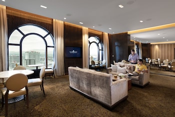 the venetian prestige club lounge