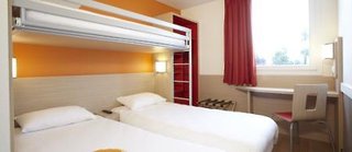 B&B Lyon Aéroport Saint-Quentin-Fallavier,Heyrieux>>Grenoble,2 star