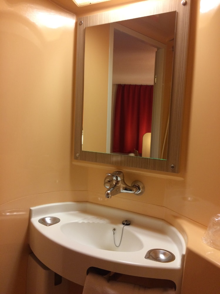 premiere classe la ville du bois