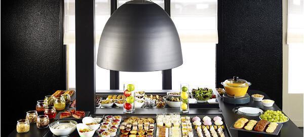 greet hotel versailles voisins le bretonneux