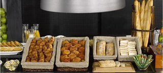 greet hotel versailles voisins le bretonneux