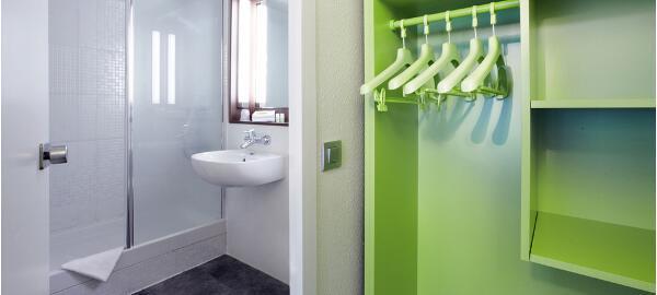 greet hotel versailles voisins le bretonneux