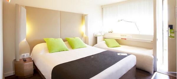 greet hotel versailles voisins le bretonneux