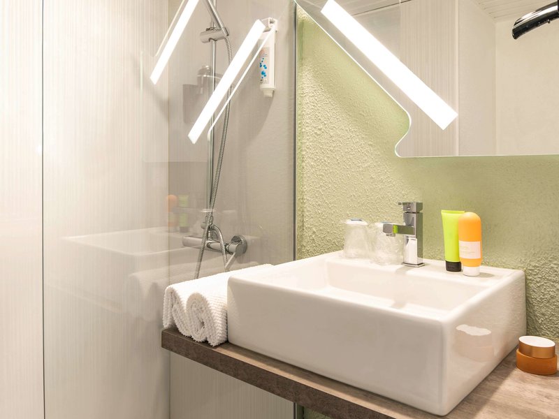 ibis budget saint ouen laumone