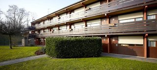 campanile evry est saint germain les corbeil