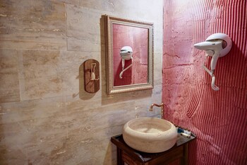 vg cappadocia cave house