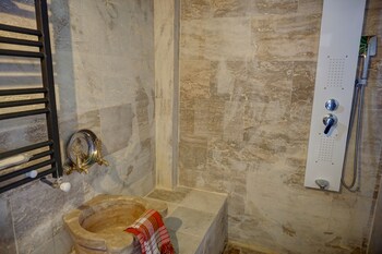 vg cappadocia cave house