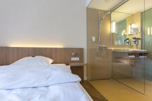 Hotel Vier Jahreszeiten Lubeck,Hamburg>>Bad Schwartau,4 star