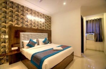 hotel ark avalon plaza delhi airport
