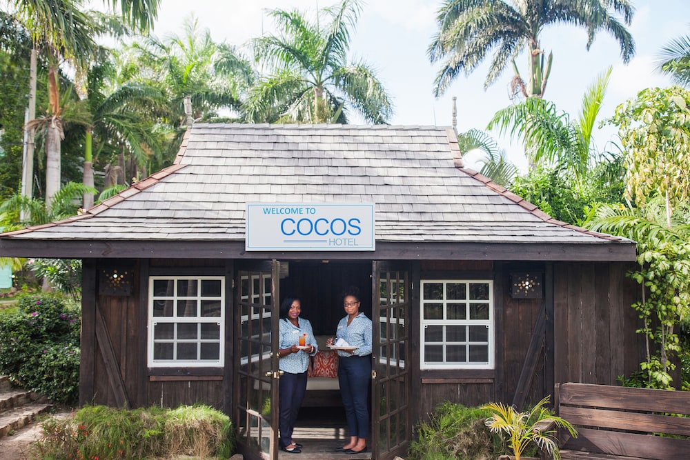 cocos hotel adults only caters to couples all inclusive