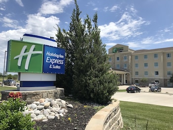 Holiday Inn Express And Suites St. Joseph,St. Joseph>>Cameron,2.5 star