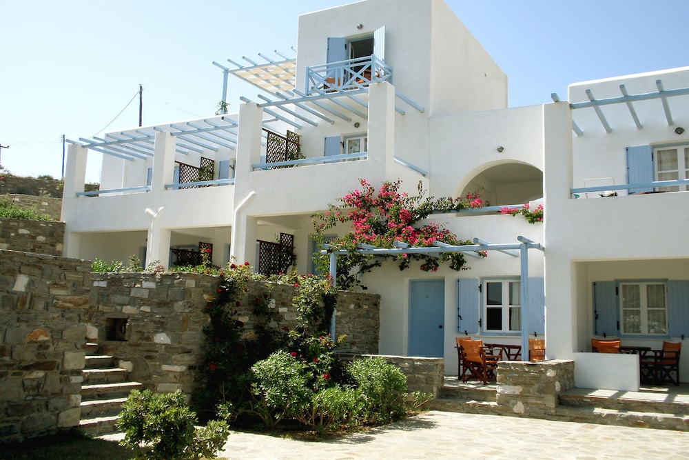 paros paradise apartments