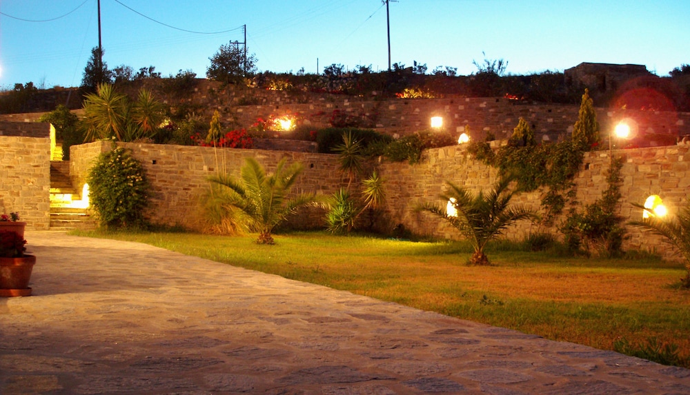 paros paradise apartments
