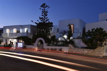 paros