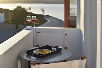 Mersina Exclusive,Naousa>>Andros,0 star