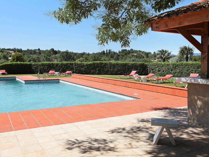 hotel mercure aix en provence sainte victoire