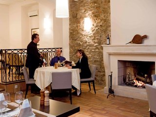 hotel mercure aix en provence sainte victoire