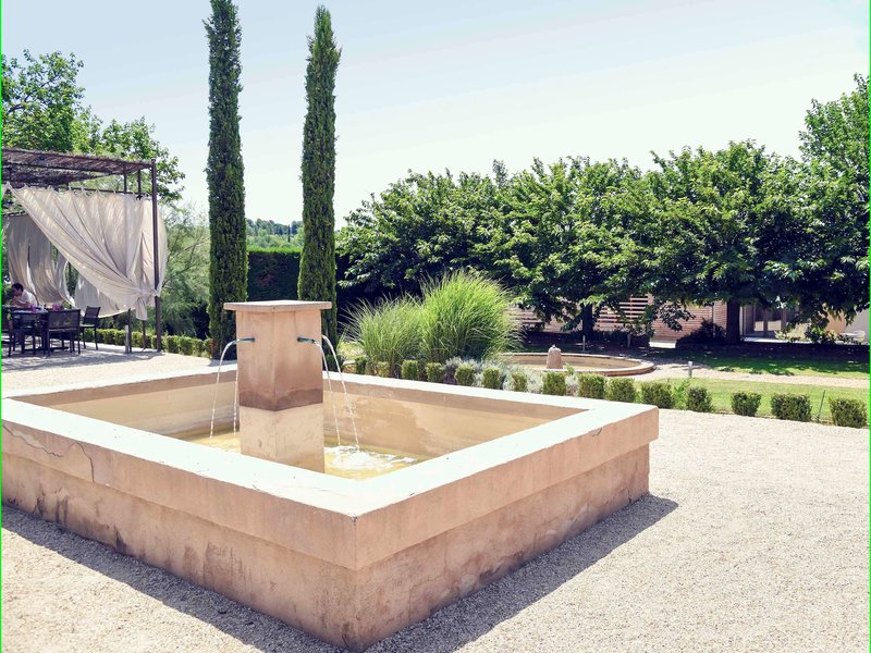 hotel mercure aix en provence sainte victoire