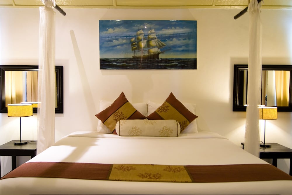 lawana escape beach resort
