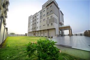 the sky imperial shahi hotels and resort