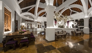 royal palms beach hotel