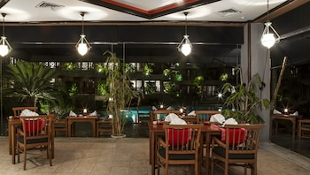 royal palms beach hotel