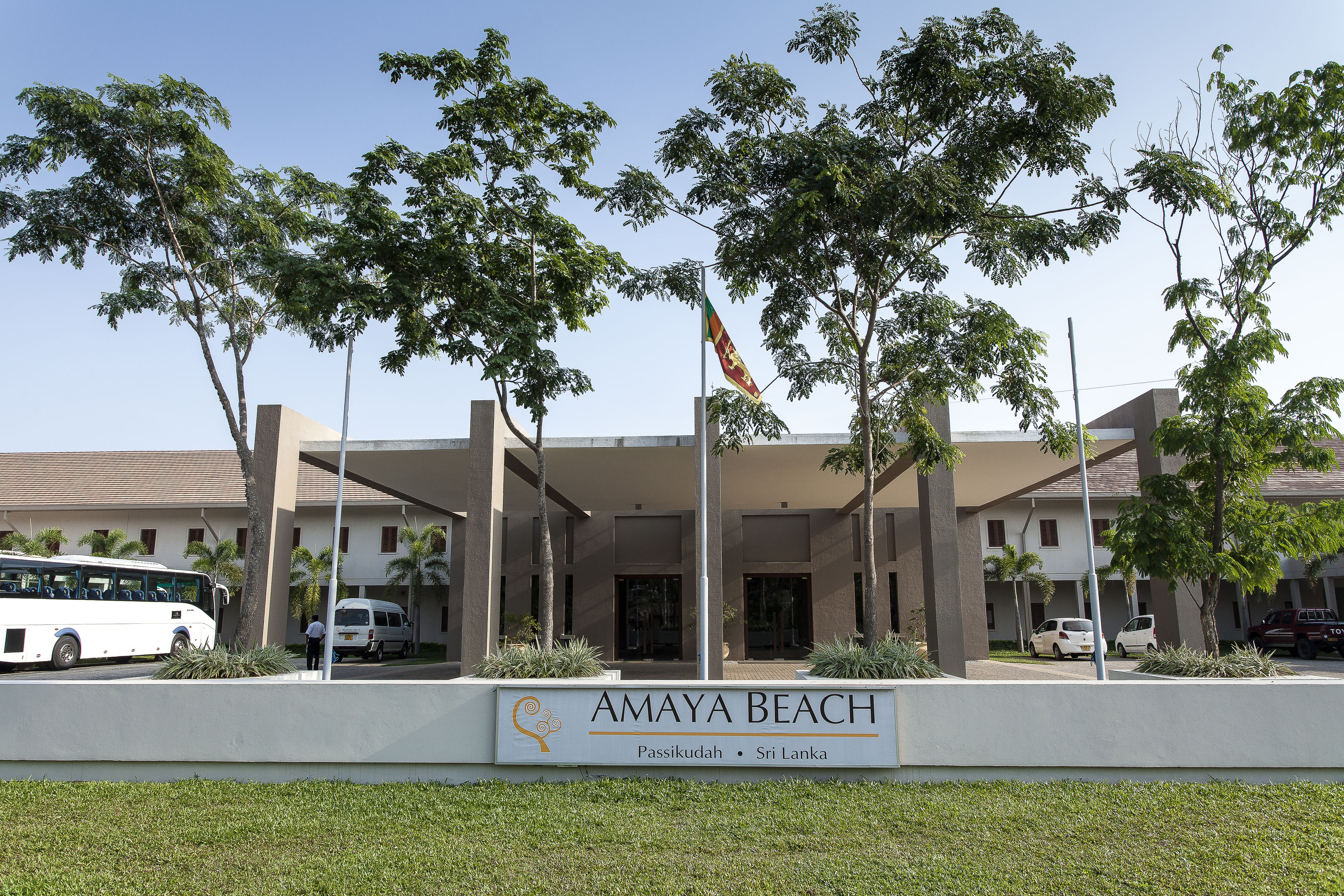 amaya beach pasikudah