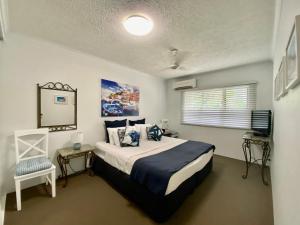 Cairns Beach Resort,Holloways Beach>>Cairns,4 star