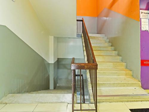 spot on 90138 hotel elwarda klcity
