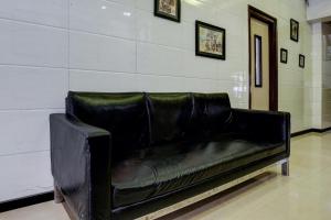 collection o 61748 guru heritage kalamboli