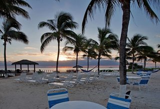 holiday inn resort grand cayman by ihg
