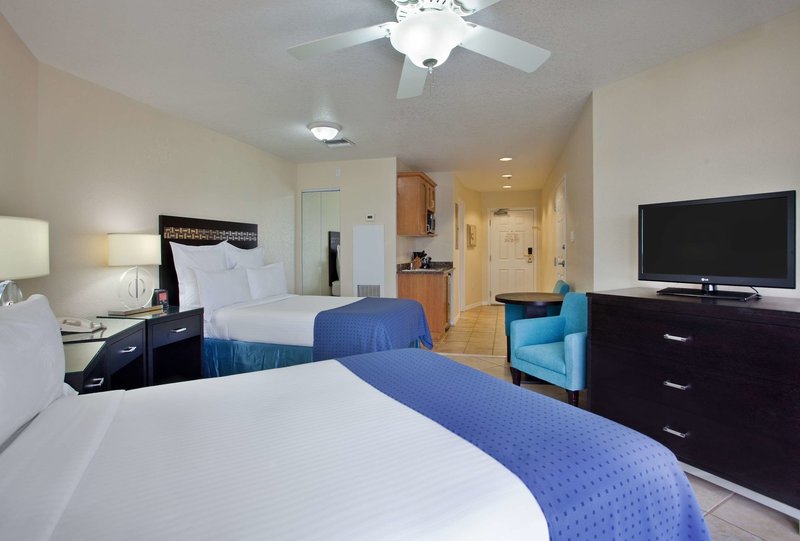holiday inn resort grand cayman by ihg