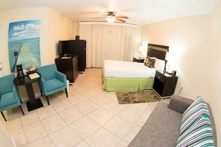 holiday inn resort grand cayman by ihg