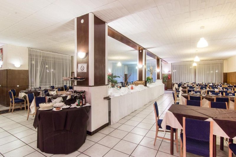 hotel excelsior cimone