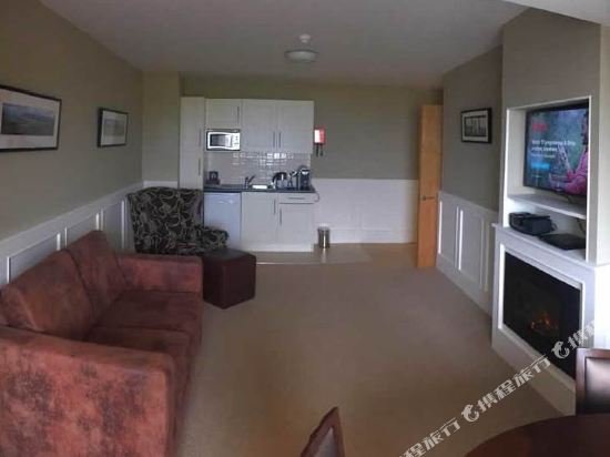 strandhill lodge and suites