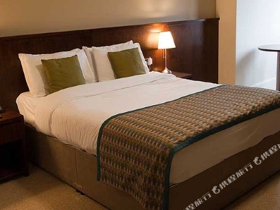 strandhill lodge and suites