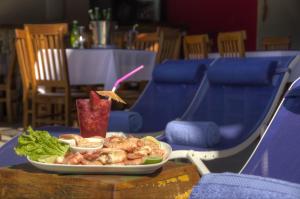 refugio tropical pousada and flats