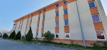 kyriad aix les milles plan de campagne